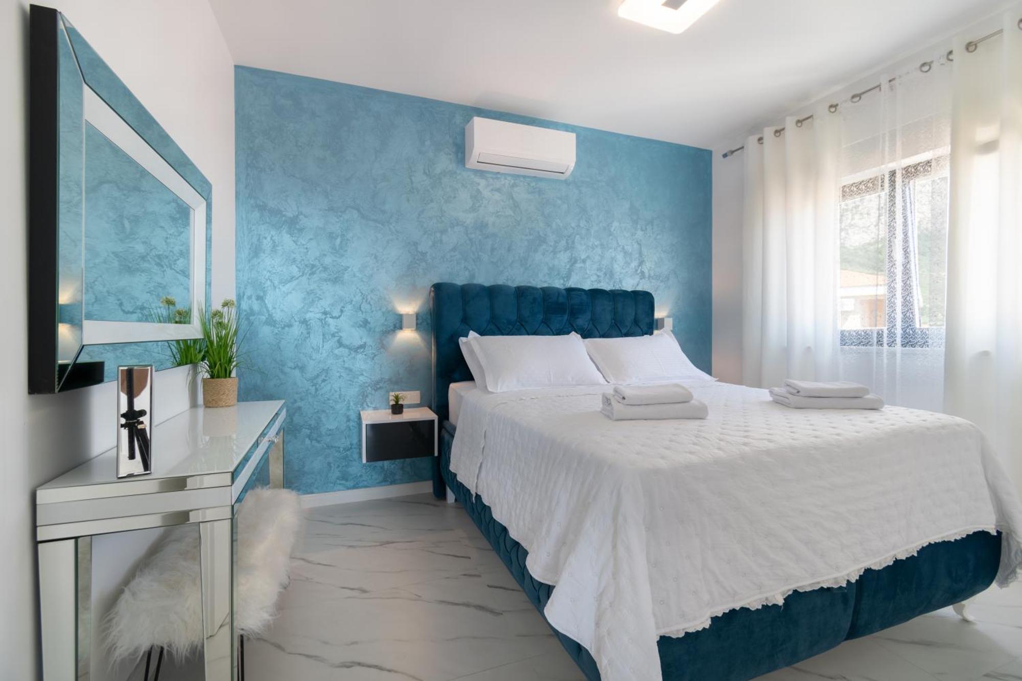Appartement Lux Penthouse Panoramic View With Jacuzzi à Makarska Extérieur photo