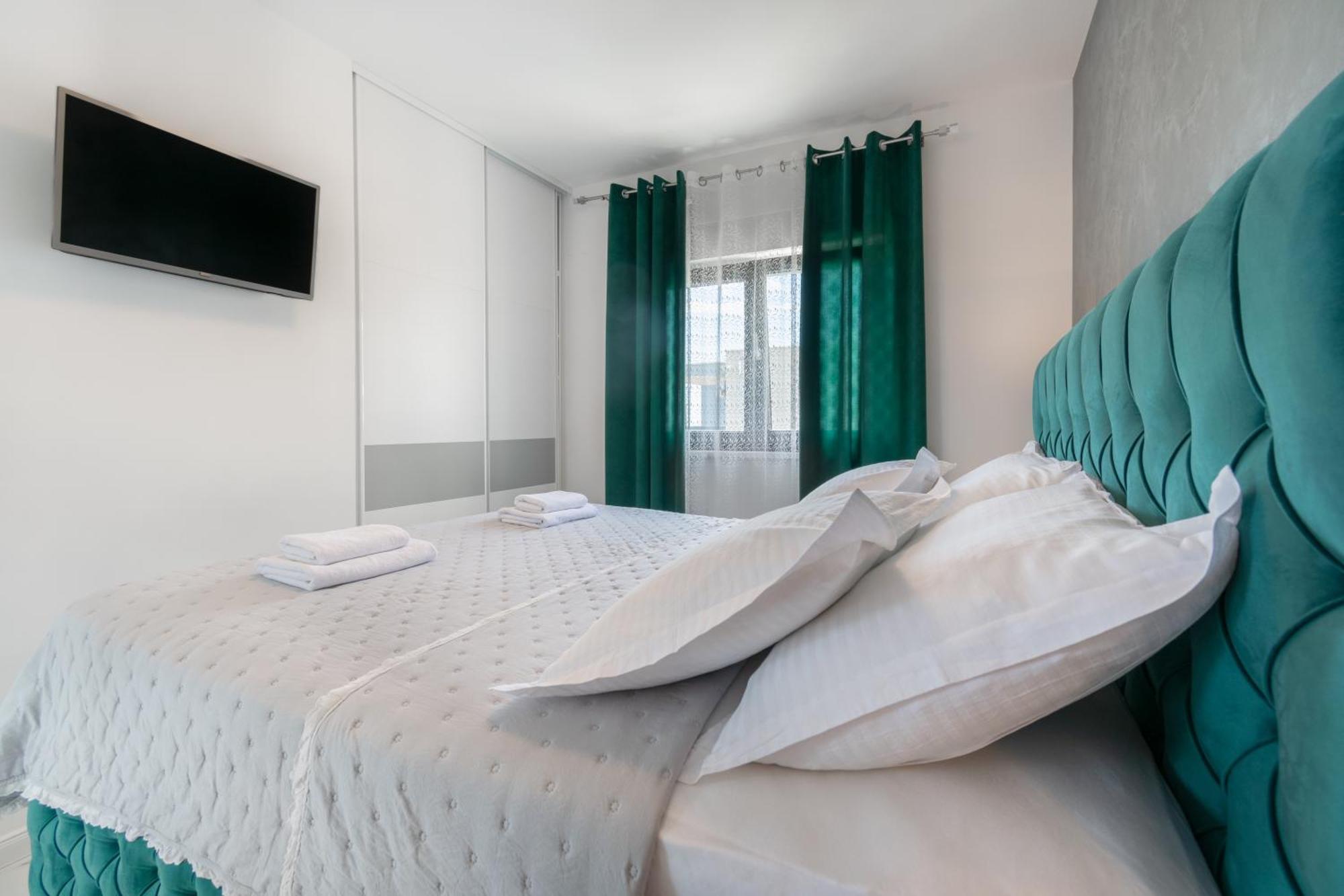 Appartement Lux Penthouse Panoramic View With Jacuzzi à Makarska Extérieur photo