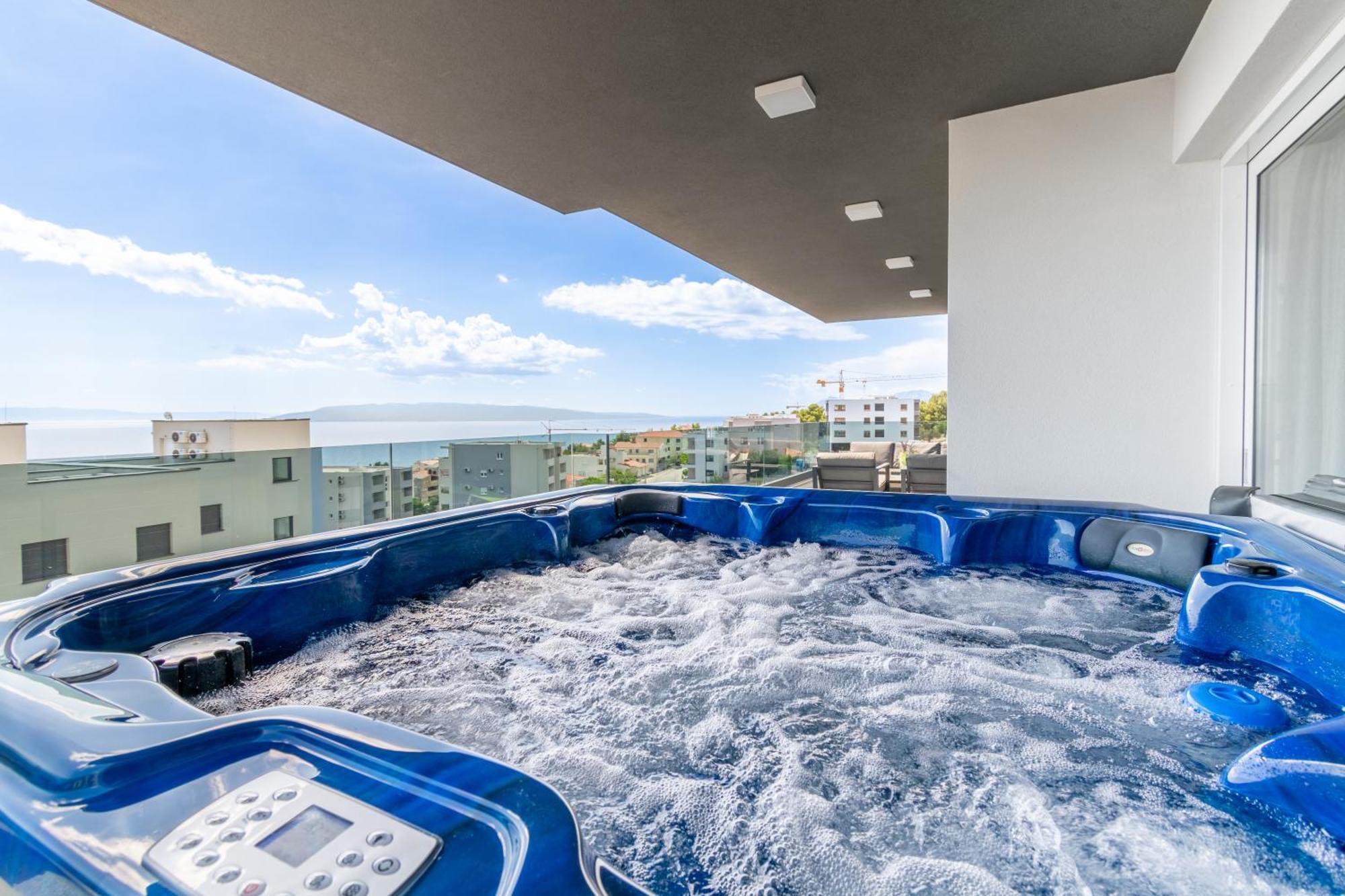 Appartement Lux Penthouse Panoramic View With Jacuzzi à Makarska Extérieur photo